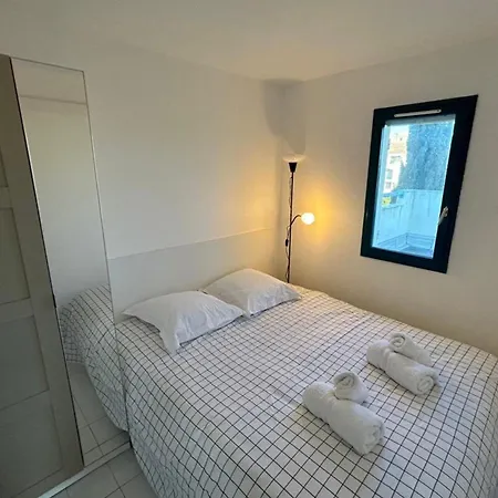 Domaine D'azur - Renovated 1br With Terrace Pool & Garage Apartment *